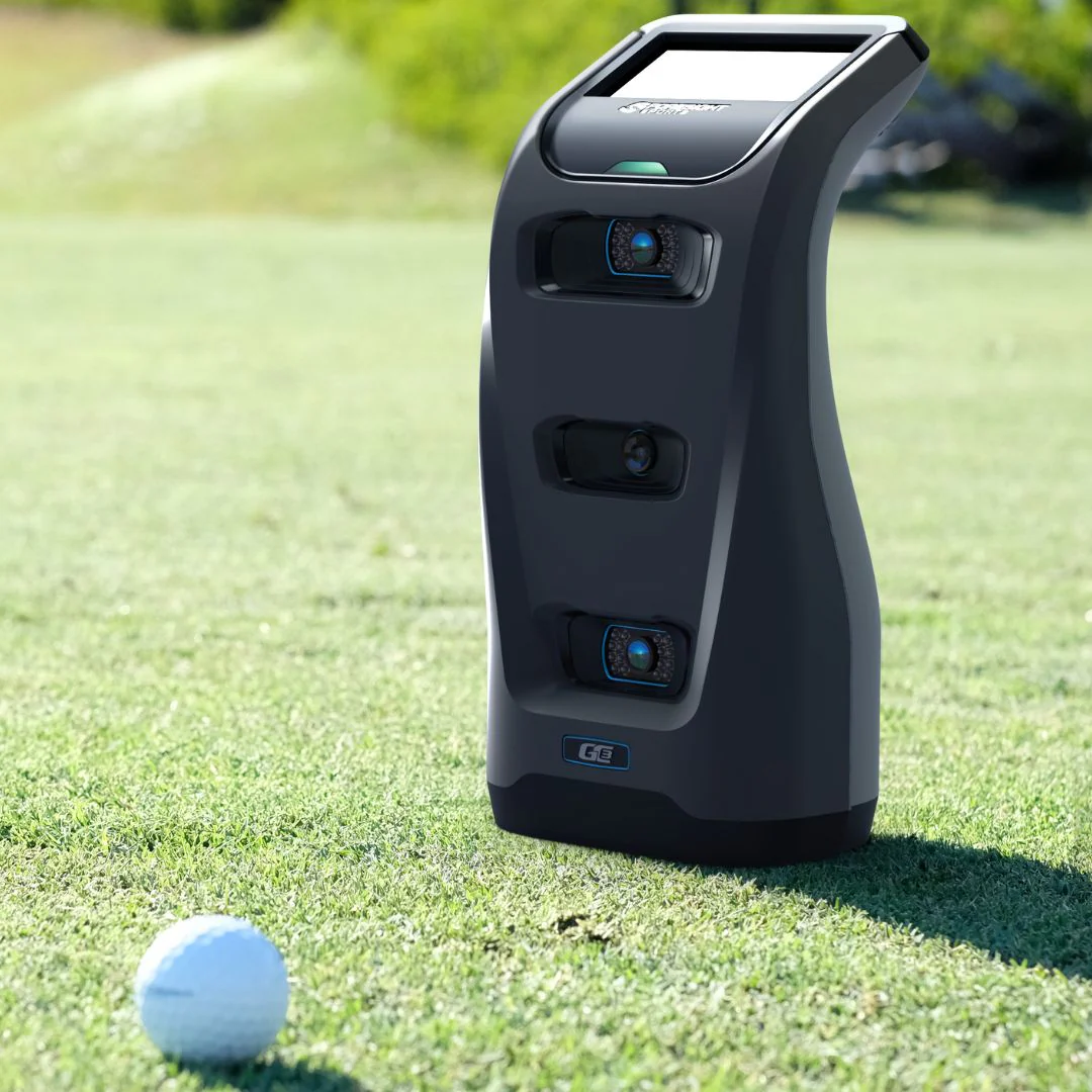 Foresight Sports GC3S / GC3 SIG10 Golf Simulator Package - Image 4